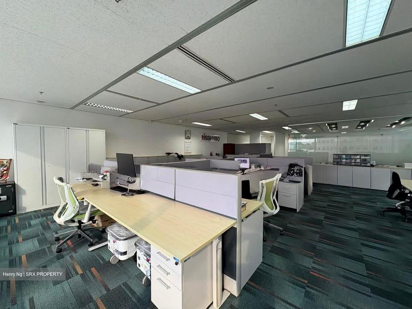 Singapore Land Tower (D1), Office #628743111
